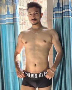 fanttasy_lover Body 🥵🍆  9 снимка