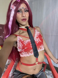 Today I'm hotter than ever 🙈😈 de Naicollsxxx  3 Imagens