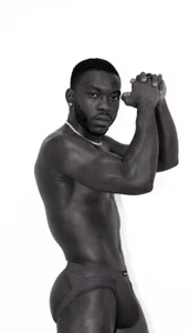 Oliver_Laurent_ Public Foto 3