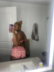 Queenin_Star Me Pic 2