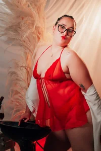 ThiccyLexxy Wine and fuck? 사진 3