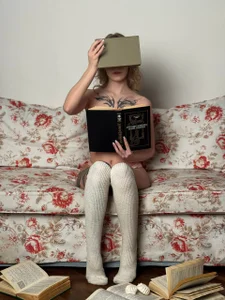 hey, Im Leia de icesteam  2 Imagens