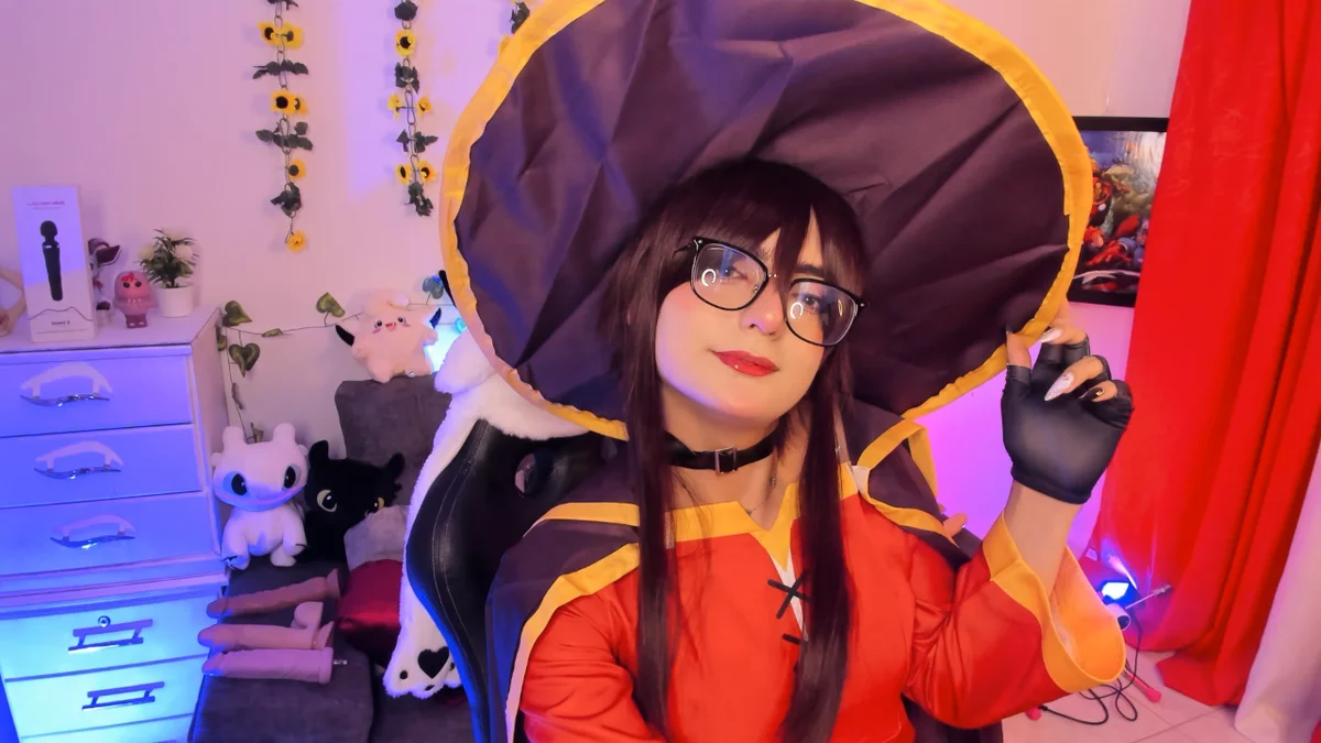 Noah_Cherry 님의 트렌드 중인 사진  4587개