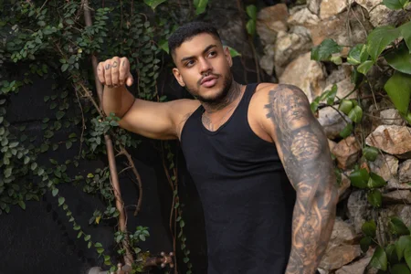 LuigiVitale_1 The black is personality Poză 5