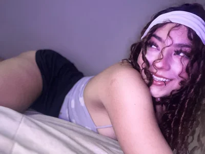 ZoeVixen Public Bilde