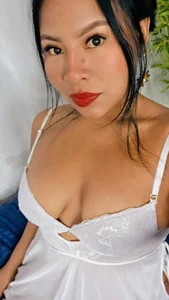 ariana_m1 Hi guys🥰 Foto