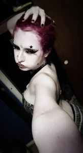 whimsicallylusty's yours truly~ Sex Photo 1