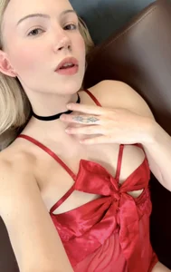 AnnAbbey For everyone who loves me Foto 7