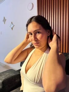KARINA_EC Public  снимка