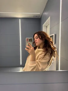 DelindaToste new album Pic 5