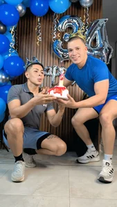 Happy birthday Andy June 19th. de AndyandFran  4 Imagens