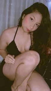 Zdjęcia zoewilliams2 "There's a storm beating against my skin, a sweet chaos that roars every time I imagine it."❤️: 