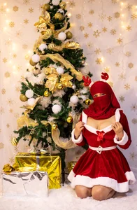 _Nadiaa Christmas Temptation.✨🔥 Immagine  5