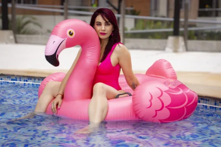 zzoe_ Pure fire 🔥 Foto 5