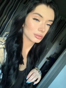 RenataBrought Public зображення 4