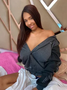 Zdjęcia Hanna_Barker Public:  5