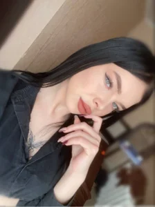 EdythBousteads XXX nøgenfoto 5