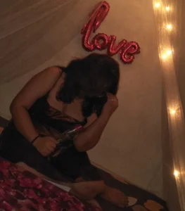 Riya__naughty Public Poză