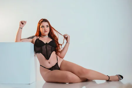 Public od lunaarose  4 snímek