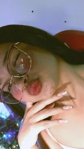 Lily____ Public Gambar
