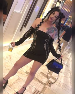 ravenrayyy@xh Raven Public Foto 9