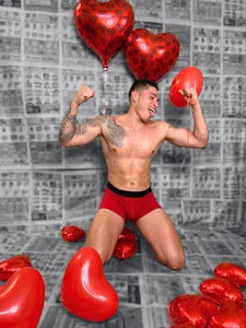 jack_pergurtson01 DO YOU WANT TO BE MY VALENTINE? 🌹😘 사진