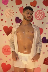 ValentinCastell Public Pic 4