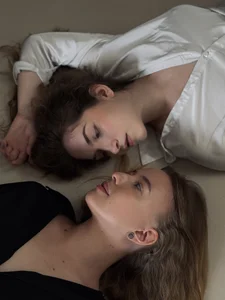 Nura_n_Sarah NURA AND SARAH. FALL IN LOVE 사진