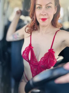 elleblackmagpie Lingerie Pic 2