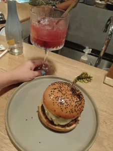 viviana_simmons28 I love eating heheh 🌡️🍷🤩💖 Foto 4