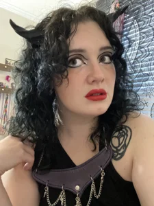 Thiccums-the-Goddess's photo