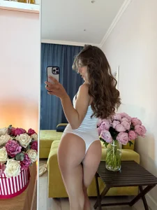 girl_next_door19: Public ( 3 фото)