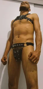 Charly_BC_Dirty Public Foto