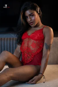 Karly_coffe I love the red 🌹 Foto 2