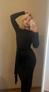 ElenaMonroe my figure in a dress 🍑 Immagine  3