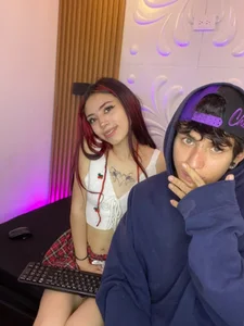 velvetandvenom's im here whit you Sex Photo 1