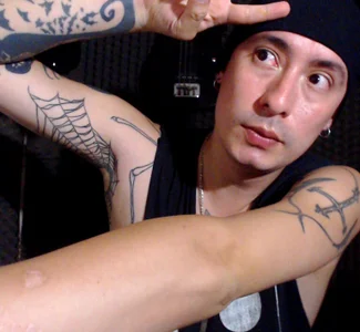 vampireathome's photo