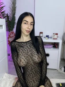 Celine_Roxelle 🖤 صورة واحدة|Celine_Roxelle 🖤 صورتان|Celine_Roxelle 🖤  2 صور|Celine_Roxelle 🖤  2 صورة