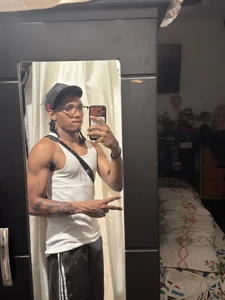 dereck_savage Public Pic 3