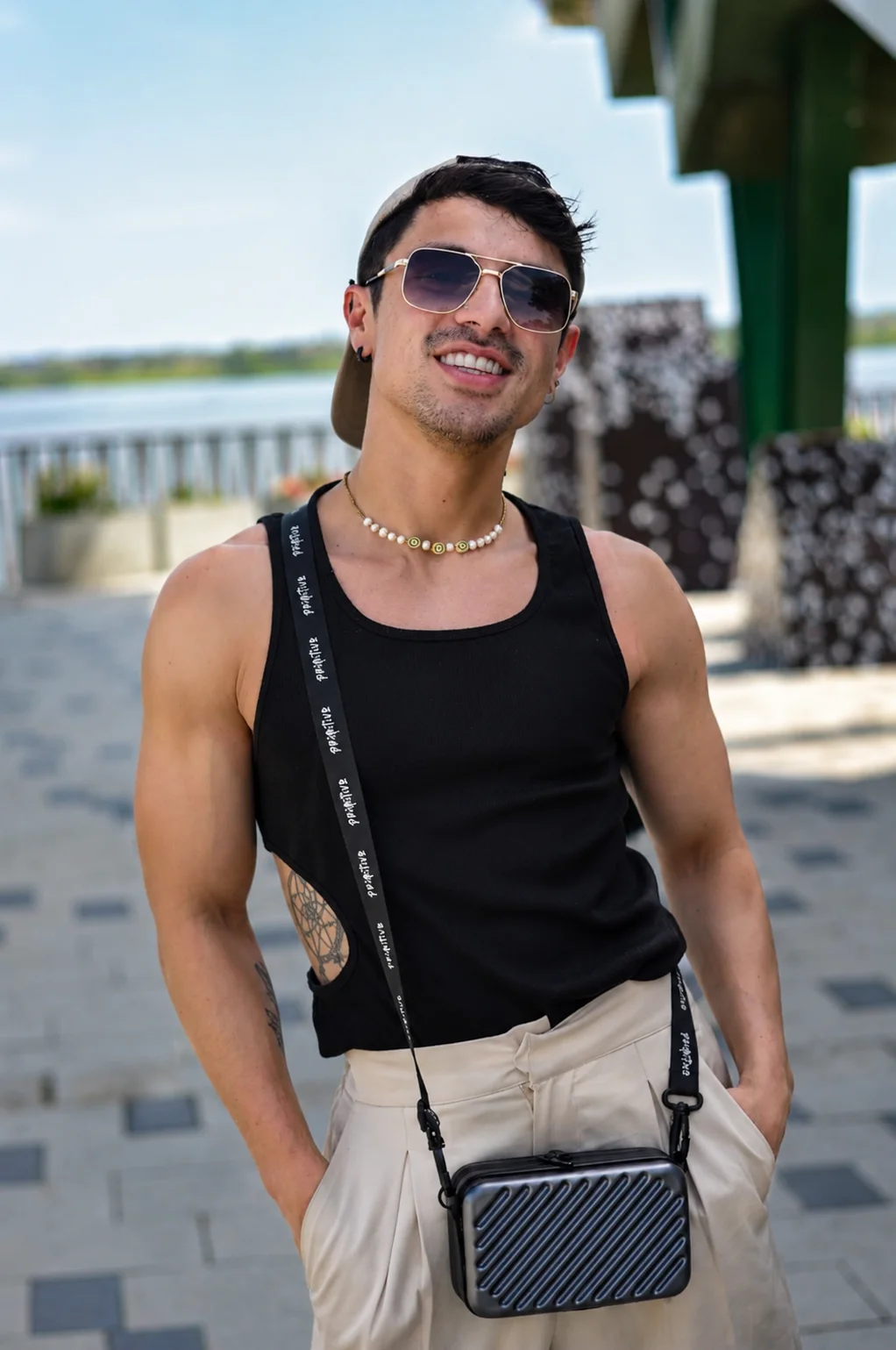 Трендове зображення  8648 Ethan_Briggs_