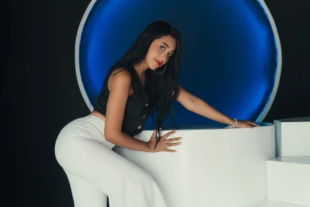 ScarlettBlaze_ Moonlight Pic 3