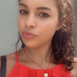 MeghanMarley Public Foto 7