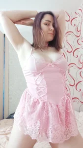 LaneDoellのAll pinkの 2枚の写真