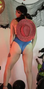 eva_rosse69: 🎃 Yeeeejaaa cowgirl👻 ( фото)