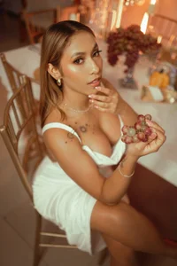 AlessiaLondon Happy Thanksgiving! 🍁🧡 Pic 2