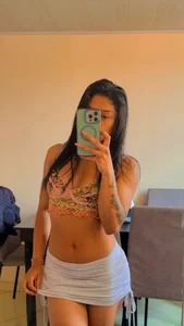 Vinaaly_: 💋😈✨ ( 2 фото)