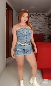 EmaRae1499 666 Foto 8