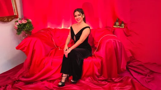 Heidy_Wells Subtle Temptation Foto 2