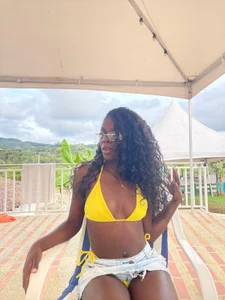 AranaBlake Public Bilde 3