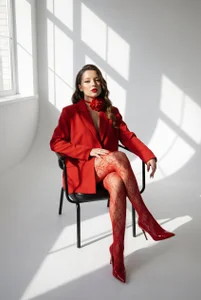 kaisajenner Lady in red👠 Fotka 4